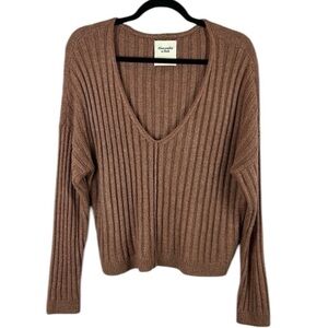 Abercrombie & Fitch Ribbed Oversized V Neck Long Sleeve Sweater Large Cognac